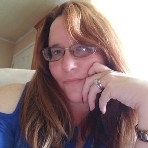 Meet your Posher, Elaina